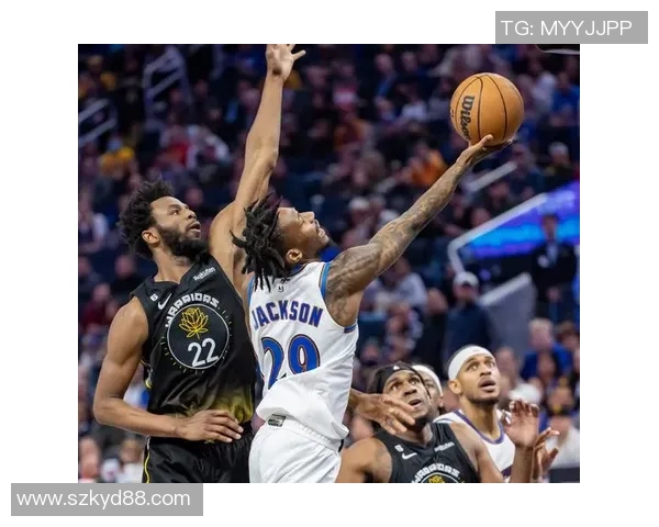 2016年NBA常规赛勇士对阵奇才精彩视频回顾与分析